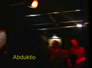 Abduktio live video